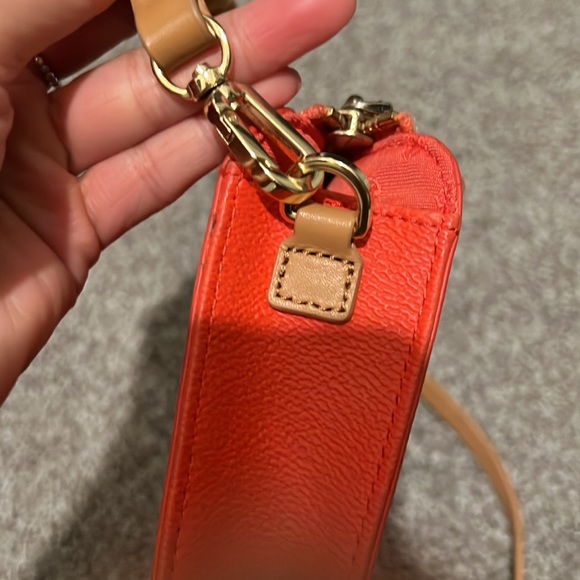 Tory Burch Crossbody Purse - Picture 7 of 11